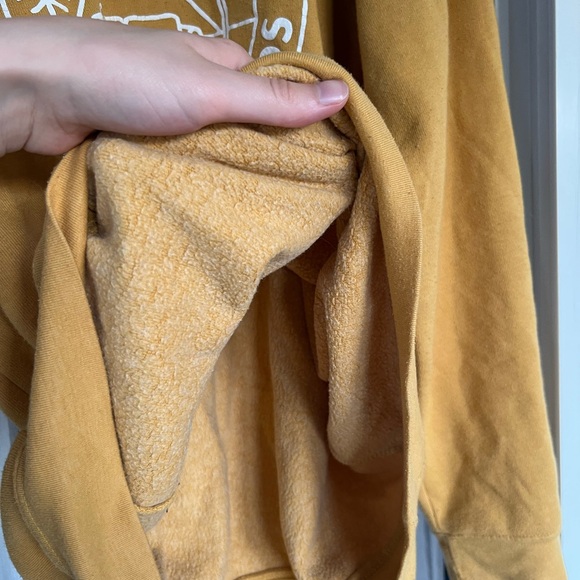 CAMP Brand Sweatshirt XL - Picture 8 of 8